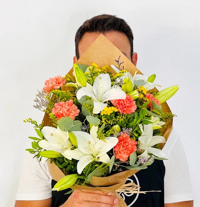 Cuidado de un Ramo de Claveles - Persa Flores