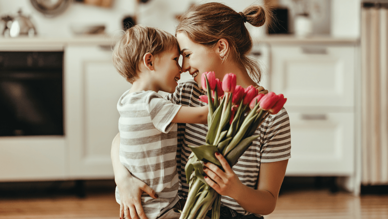 Desea un feliz Día de la Madre con flores: 5 bellas opciones - Persa Flores