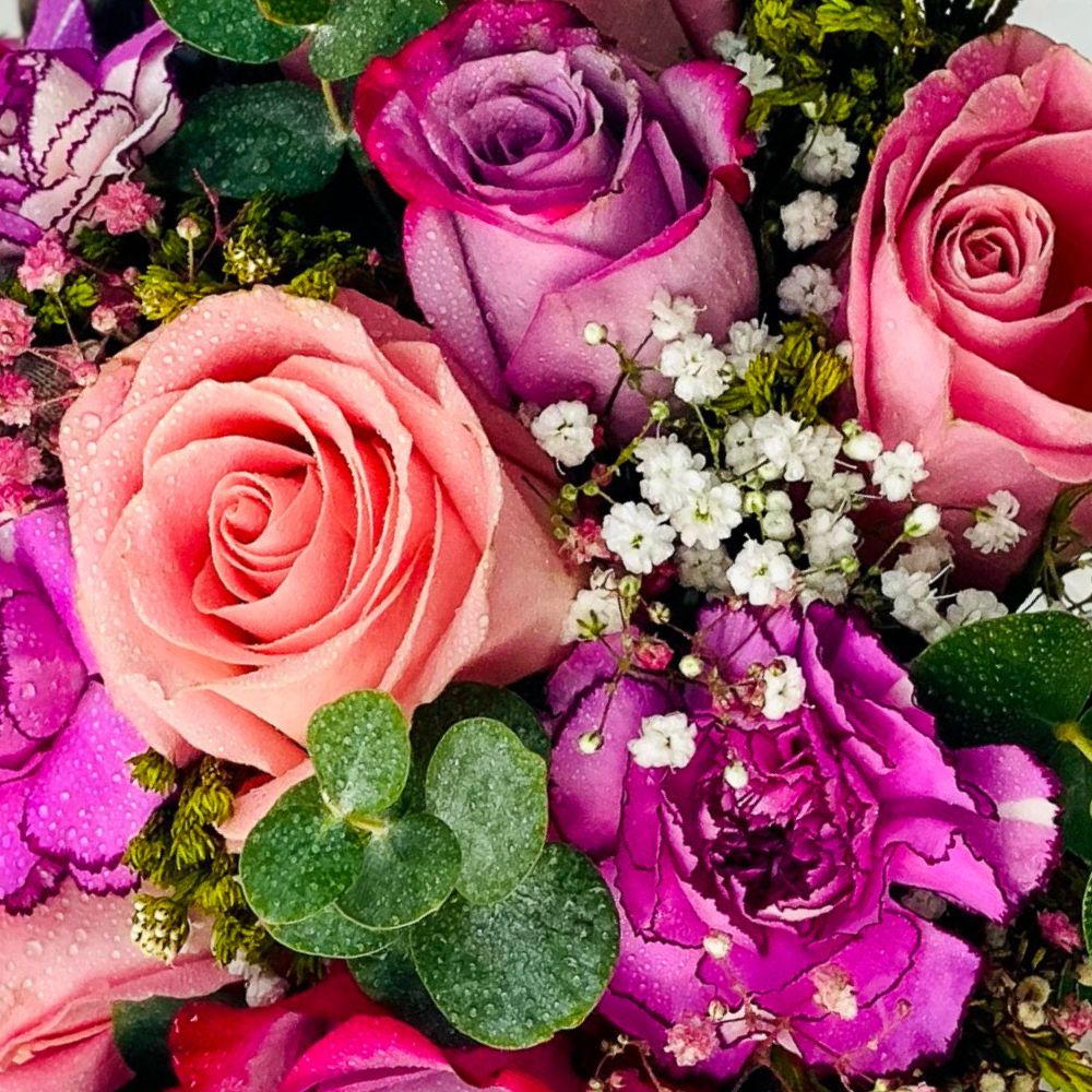 Feliz Santo con Flores - Colección Especial - Persa Flores