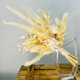 Susurro del Viento - Ramo Preservado en Beige y Blanco