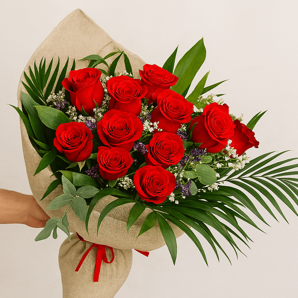 Rosas Rojas Ramo De Rosas Rojas Y Blancas Serenata Florería